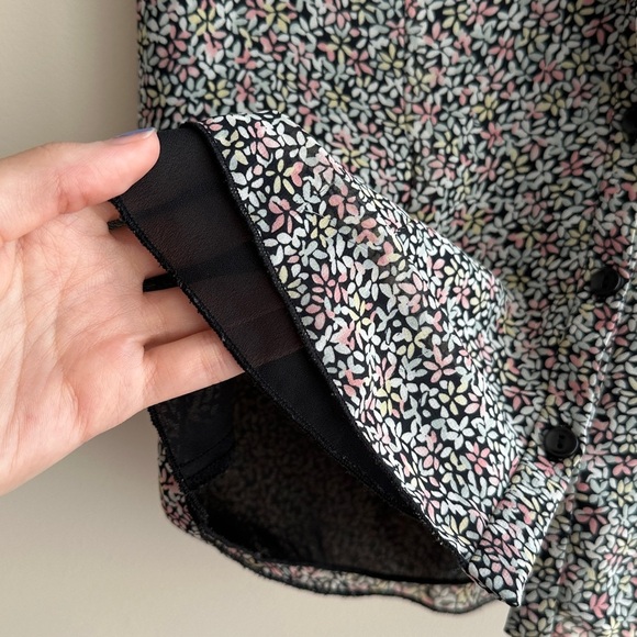 Nine West Floral Button Down Blouse, Multicolor Ribbon Tie Top, Size 6 - Picture 9 of 16